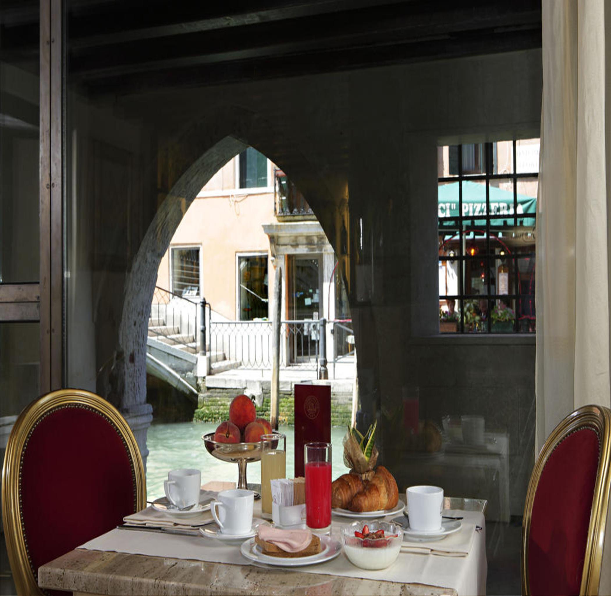 Hotel Liassidi Palace Venice Luaran gambar